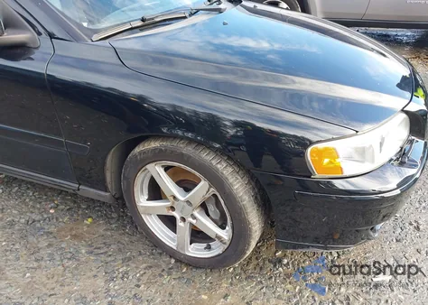 2007 Volvo S60 R из США, поврежденный, VIN YV1RH527572641094